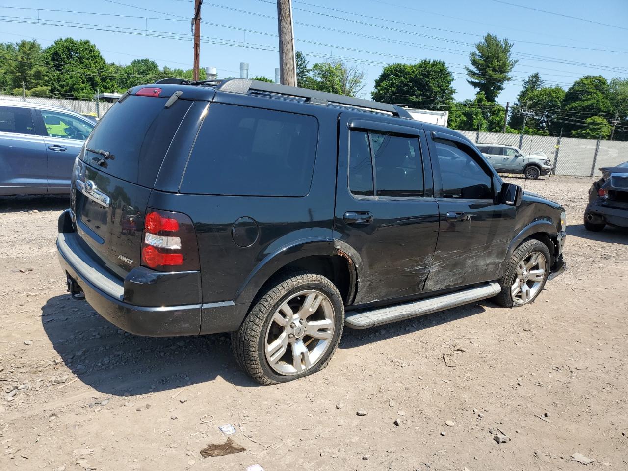 1FMEU8DE5AUB02110 2010 Ford Explorer Xlt