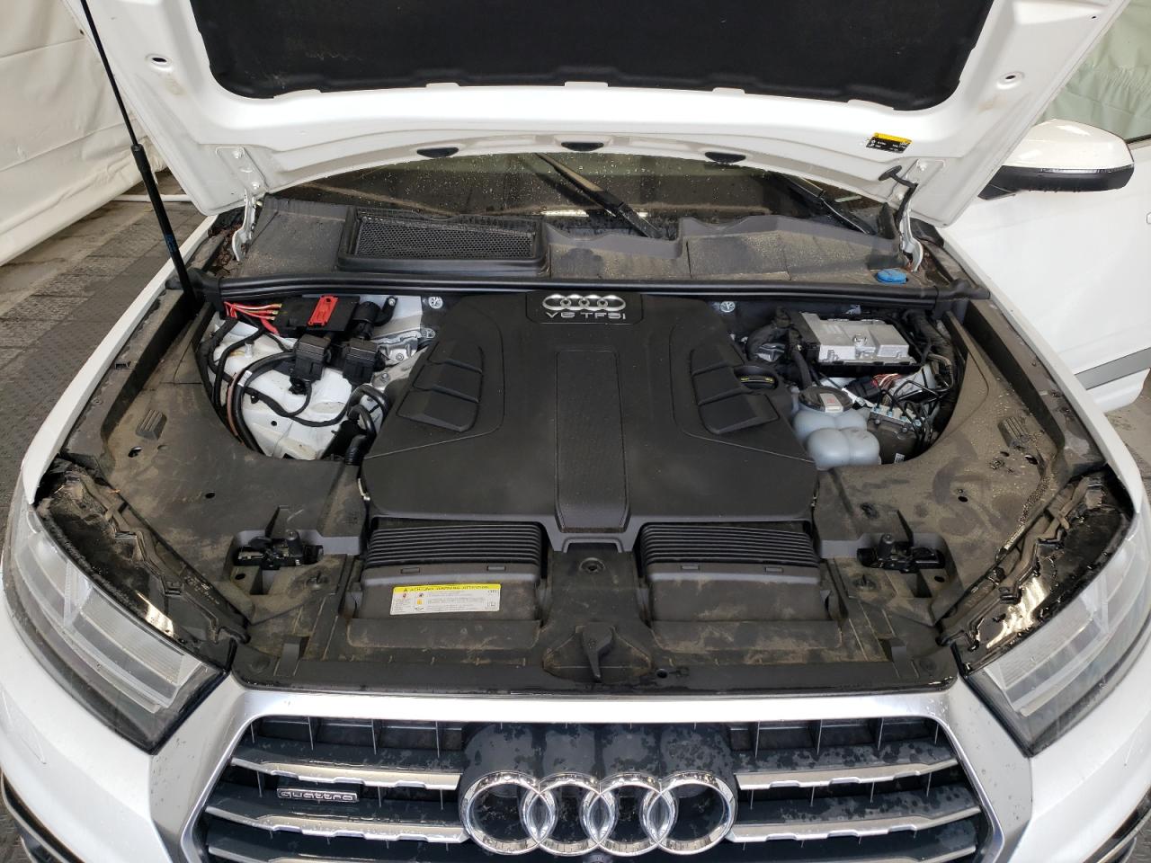 WA1VAAF72HD054198 2017 Audi Q7 Prestige