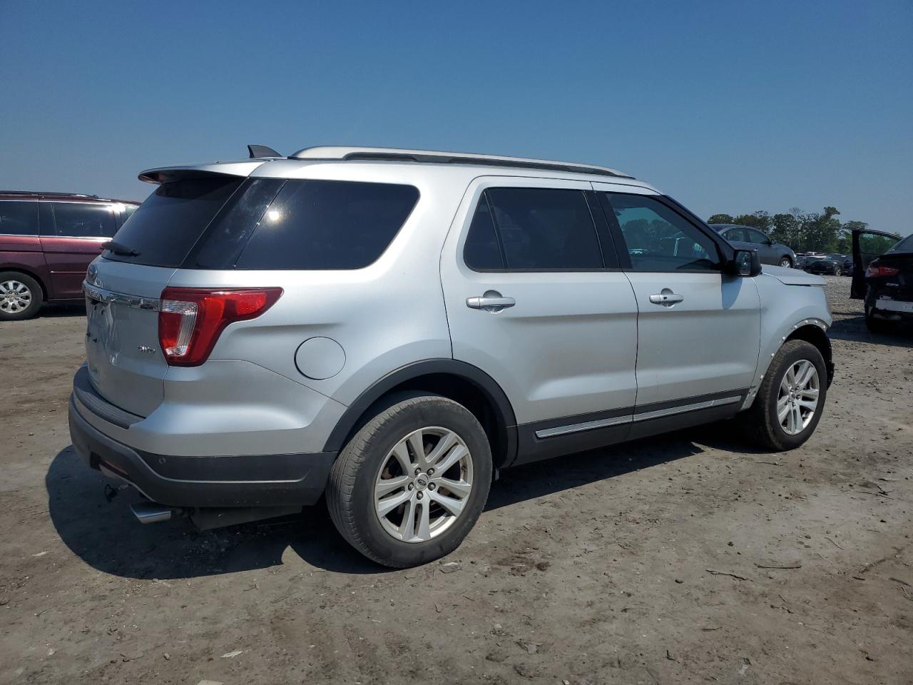 1FM5K8D89JGA12408 2018 Ford Explorer Xlt