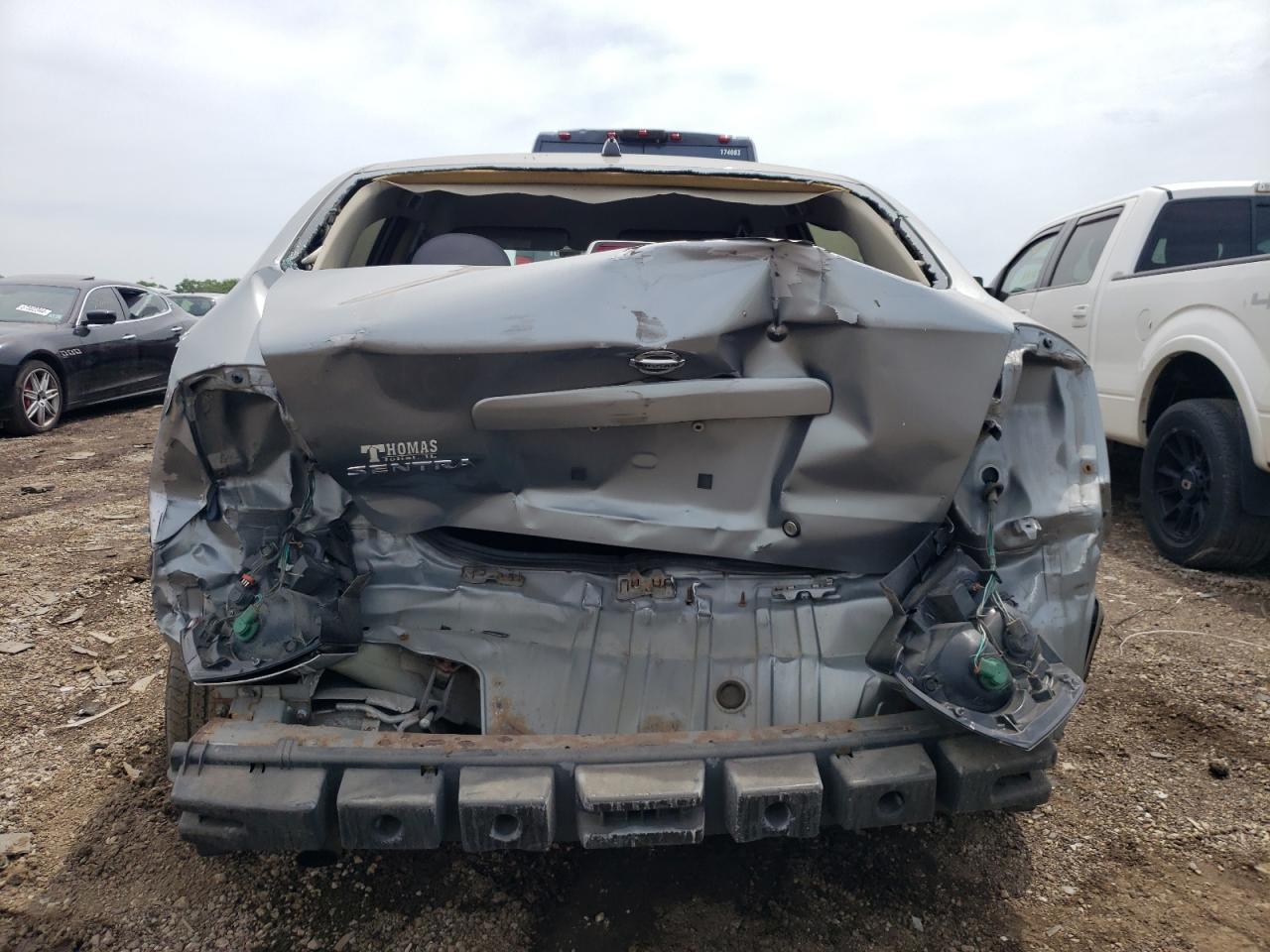 3N1AB61E18L628596 2008 Nissan Sentra 2.0