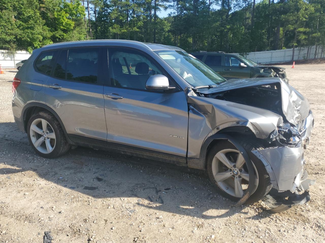 5UXWX9C52H0D99413 2017 BMW X3 xDrive28I