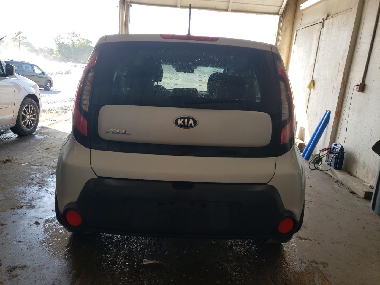 2016 Kia Soul vin: KNDJN2A26G7875229