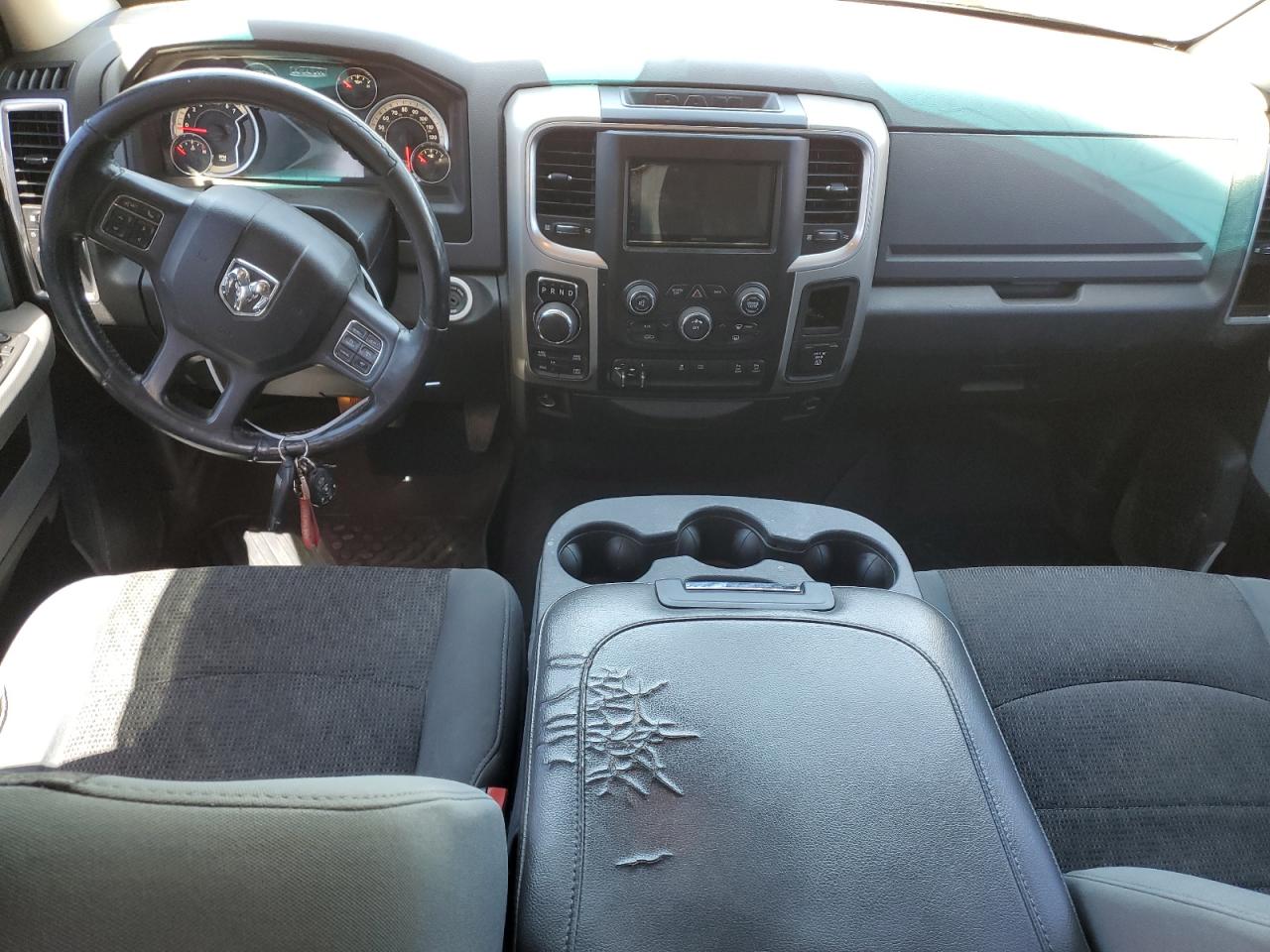 1C6RR7GTXES254825 2014 Ram 1500 Slt