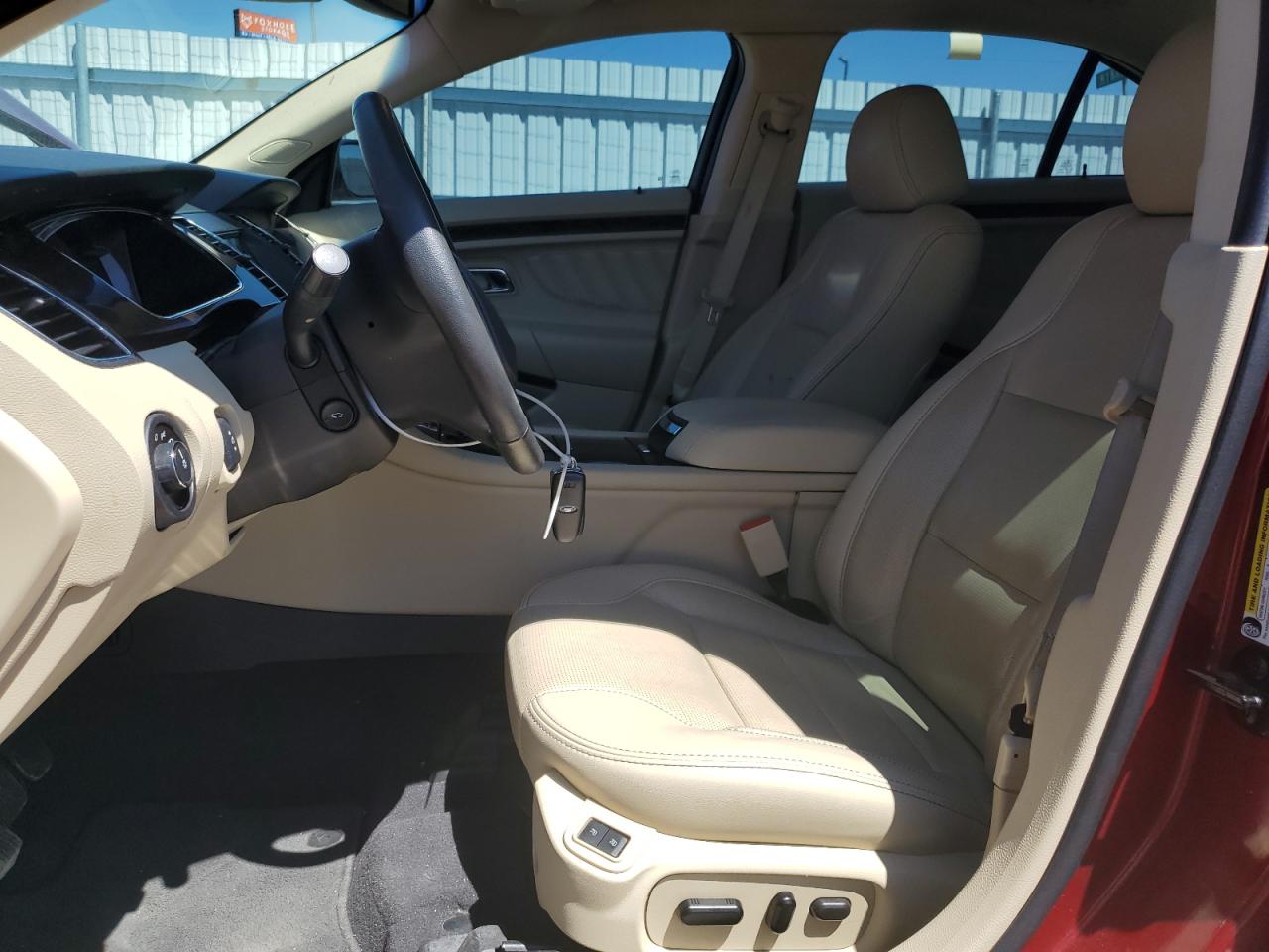 1FAHP2F87KG100653 2019 Ford Taurus Limited