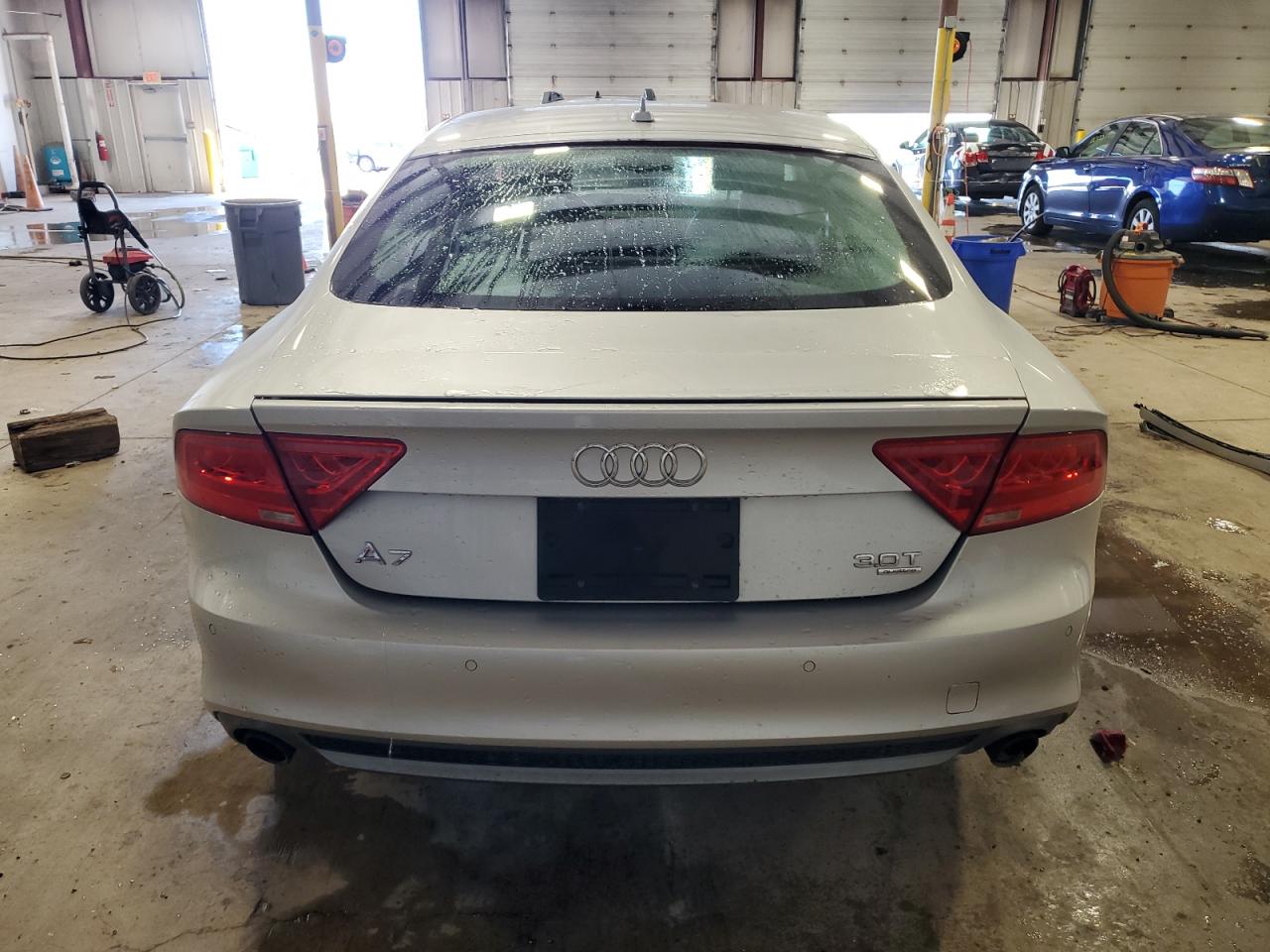 2012 Audi A7 Prestige vin: WAU3GAFC4CN062246