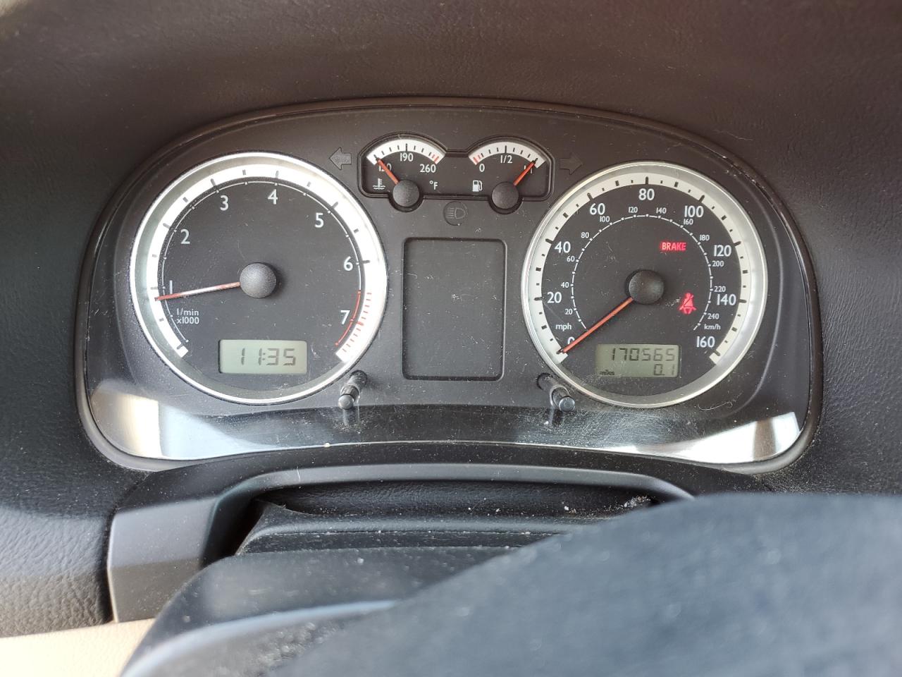 3VWSK69M04M047847 2004 Volkswagen Jetta Gls