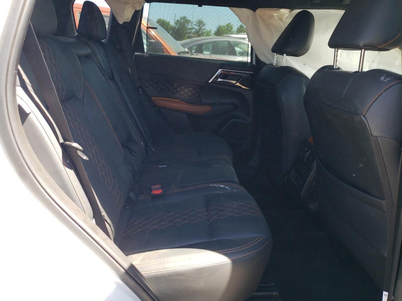 JA4J4VA85NZ092827 2022 Mitsubishi Outlander Sel