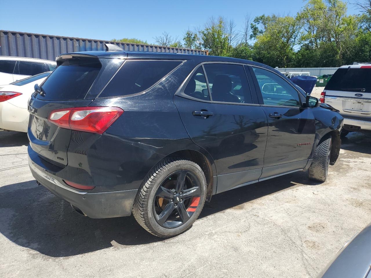 2GNAXTEX3J6343229 2018 Chevrolet Equinox Lt