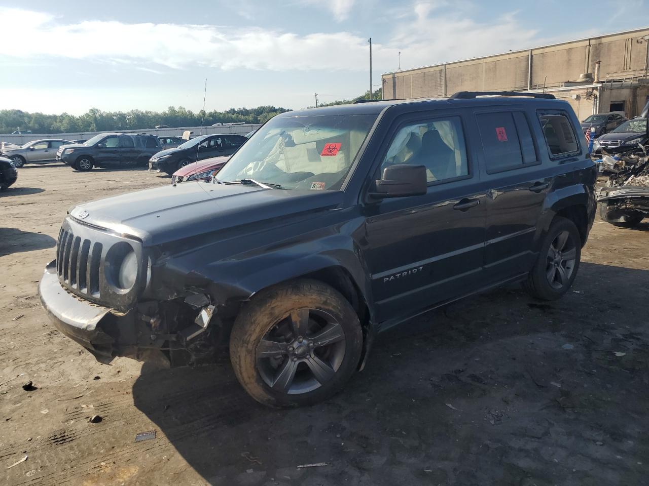 1C4NJPFA1ED698582 2014 Jeep Patriot Latitude 1C4NJPFA1ED698582 2014 Jeep Patriot Latitude