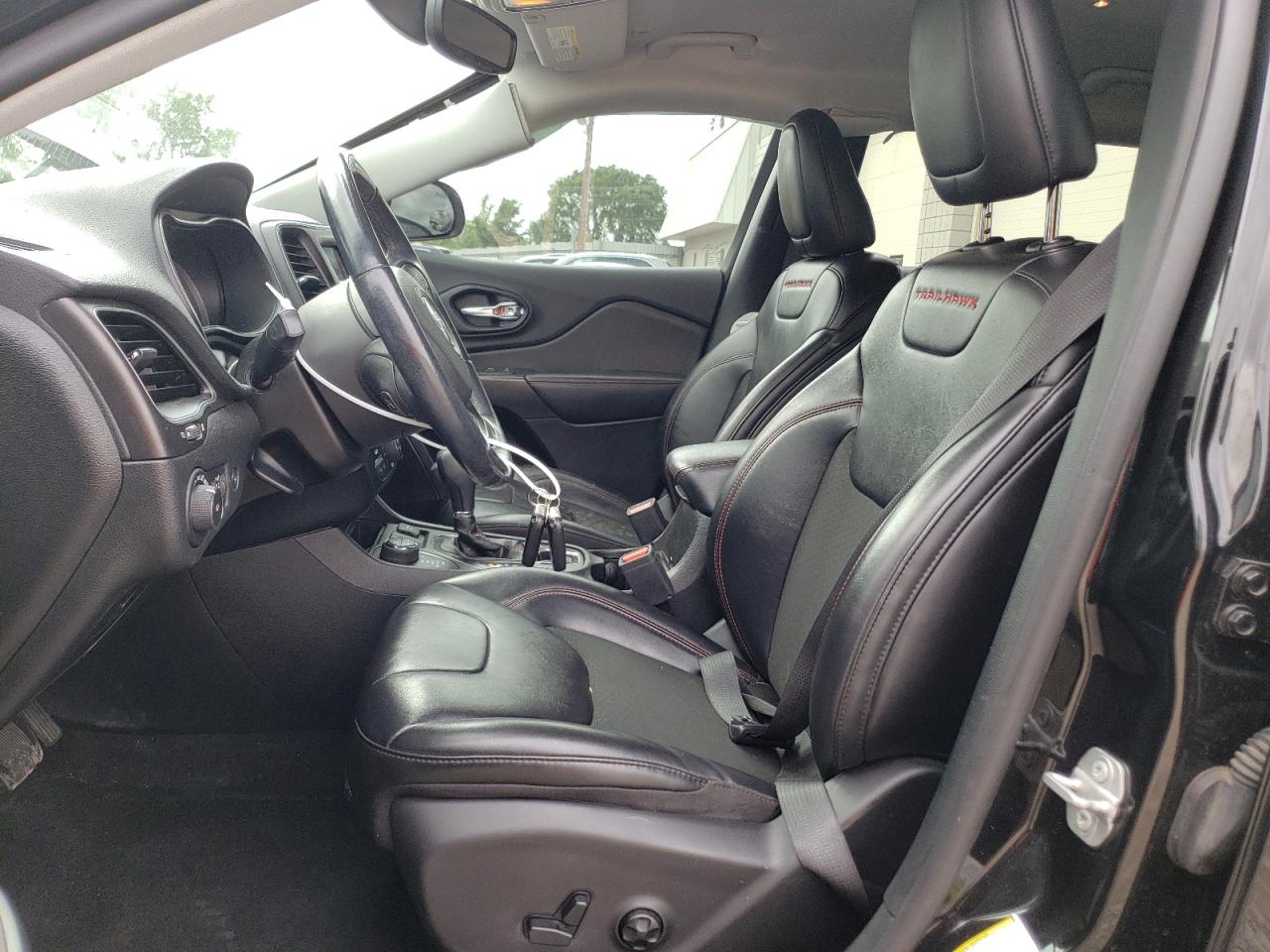 1C4PJMBX8KD468566 2019 Jeep Cherokee Trailhawk