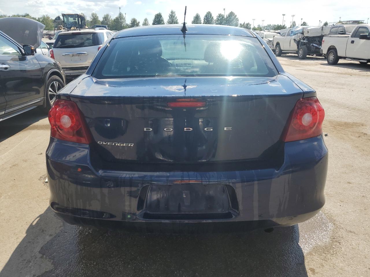 1C3CDZAB2DN619573 2013 Dodge Avenger Se