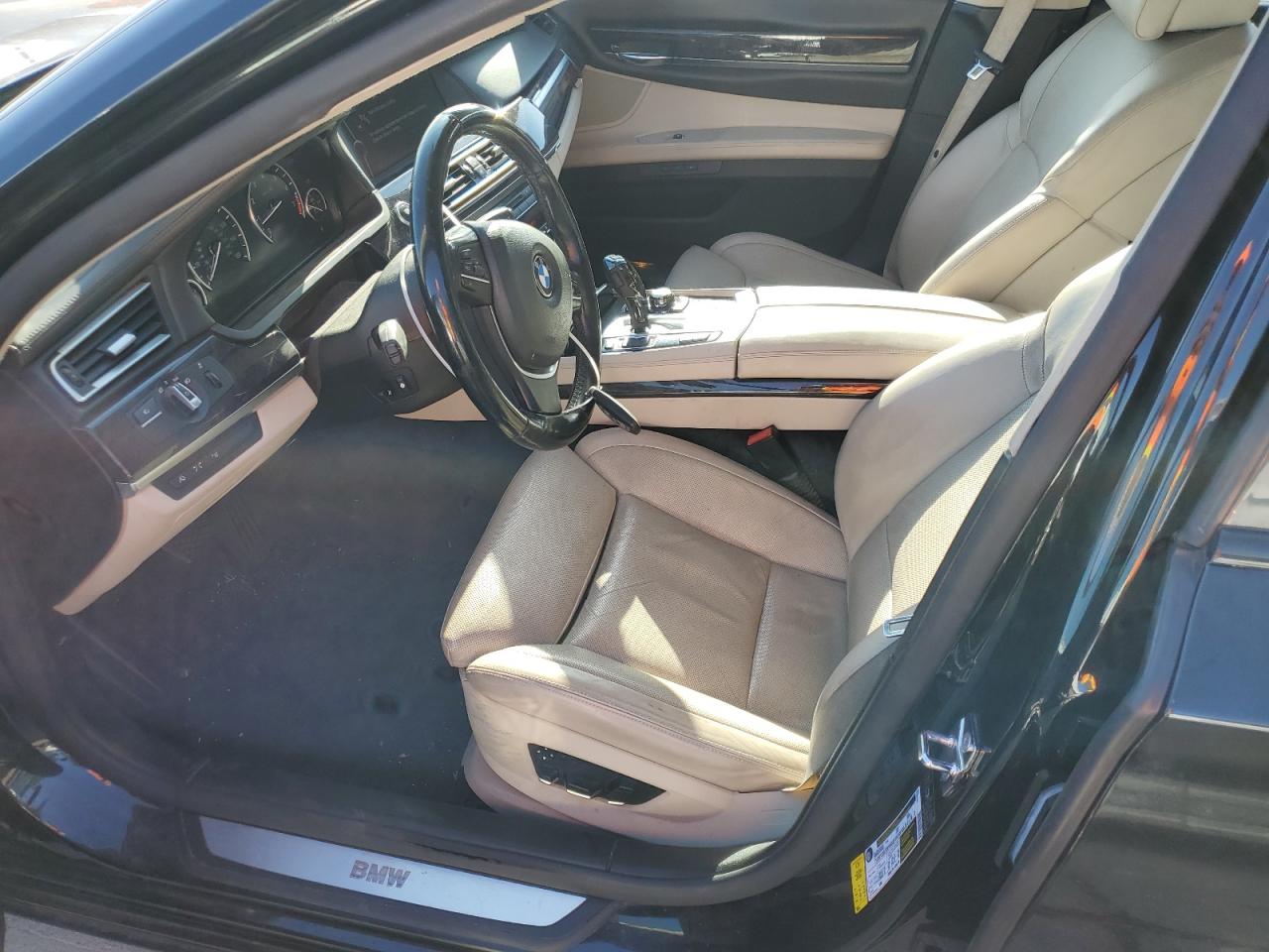 WBAKB83529CY57969 2009 BMW 750 Li