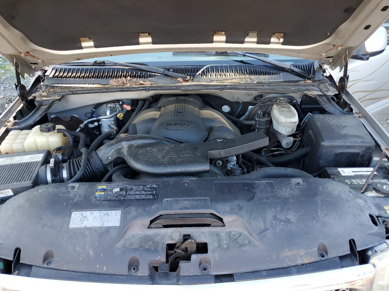 2GTFK69U541332684 2004 GMC Sierra K1500 Denali