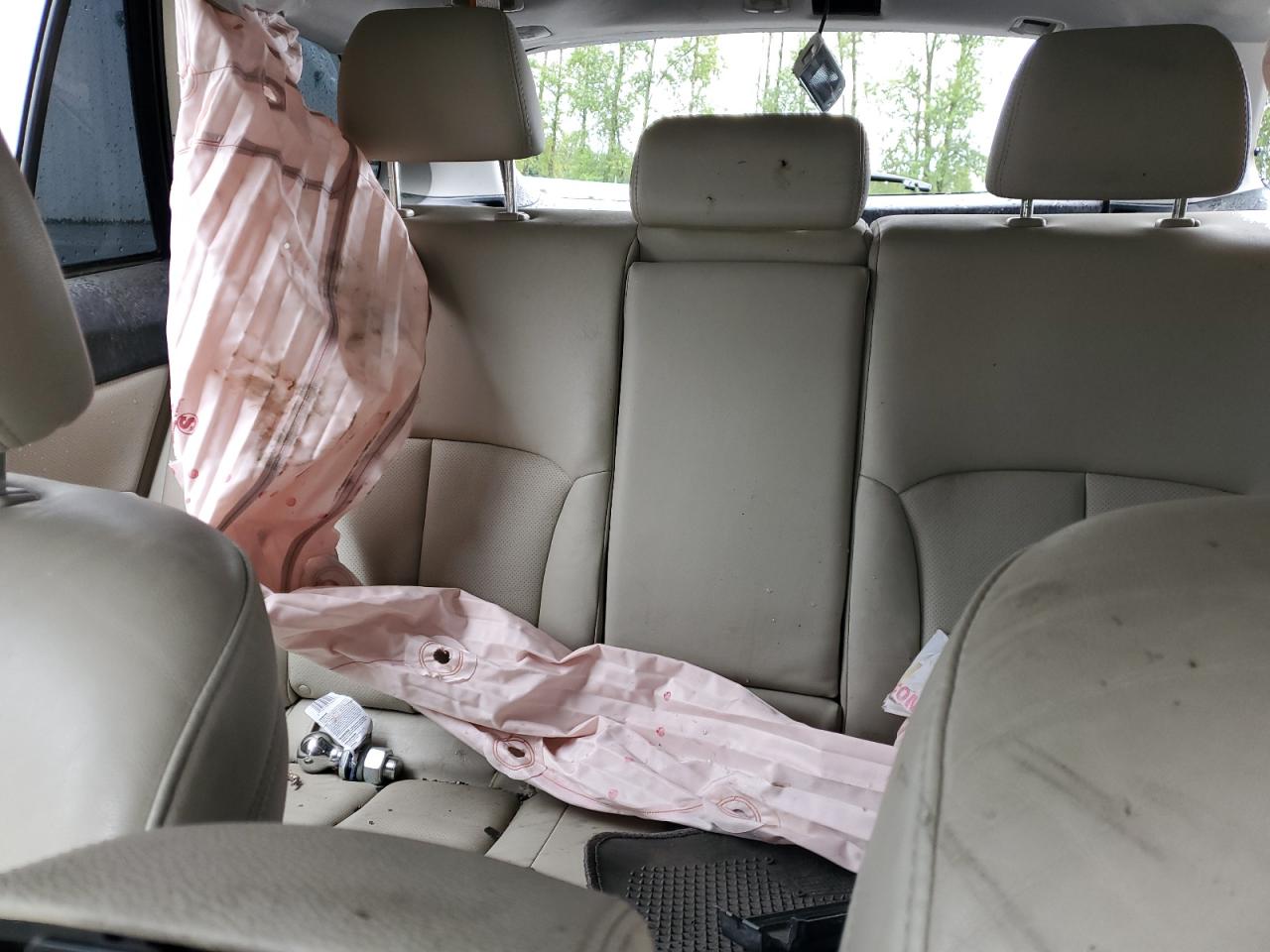 4S4BRDLC9A2365015 2010 Subaru Outback 3.6R Limited