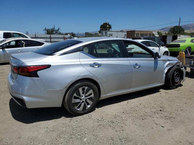 1N4BL4BV3LC134235 Nissan Altima S 3