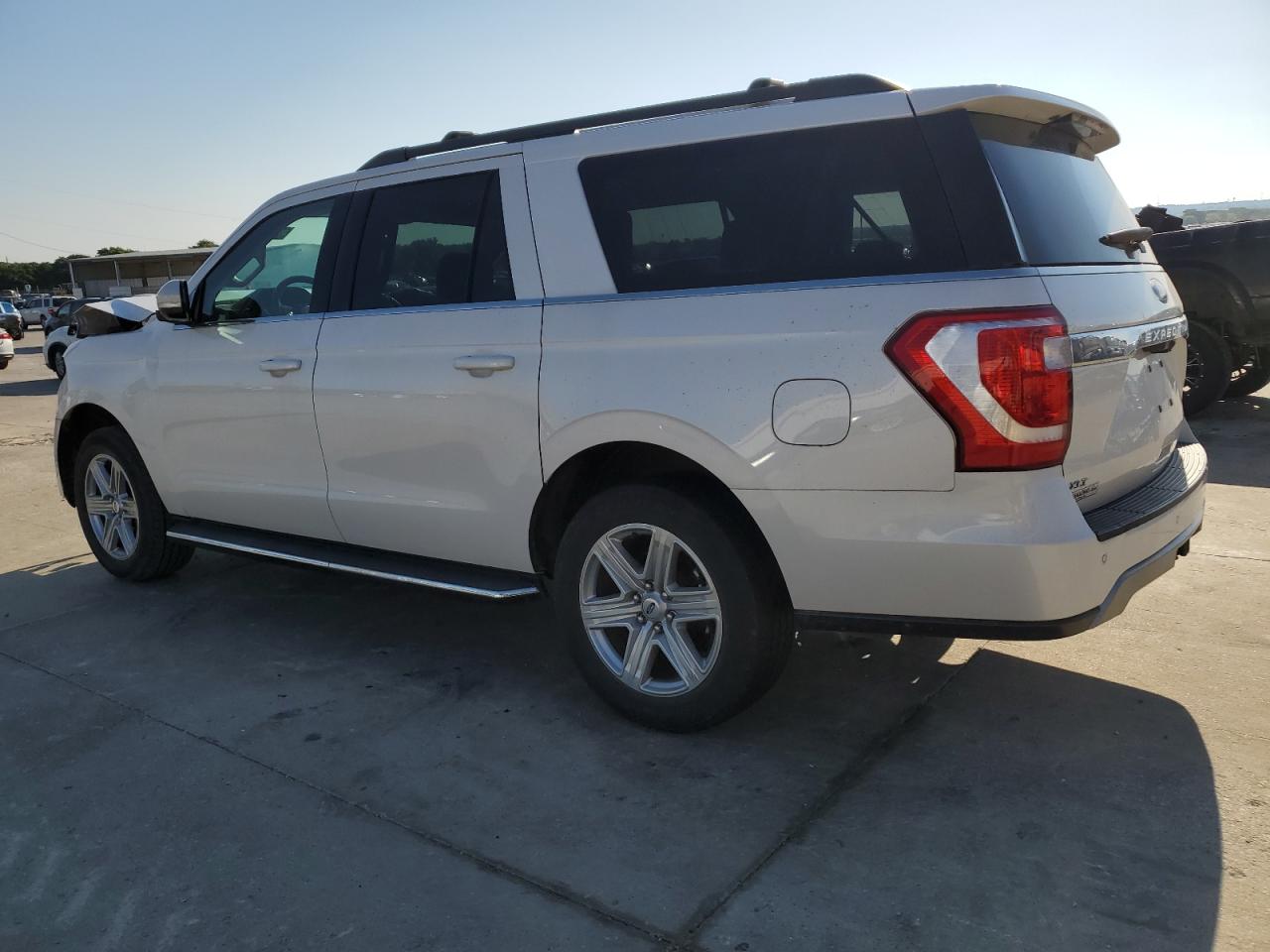 2018 Ford Expedition Max Xlt vin: 1FMJK1HT6JEA48671