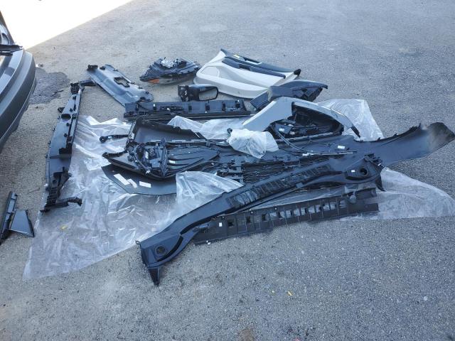 2022 Ford Edge Titanium VIN: 2FMPK4K95NBA95975 Lot: 56396184