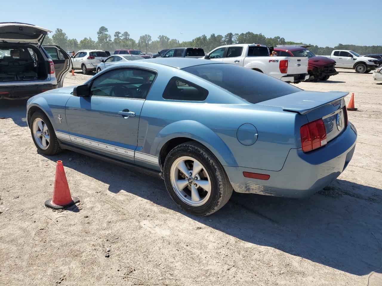 1ZVFT80N675274177 2007 Ford Mustang