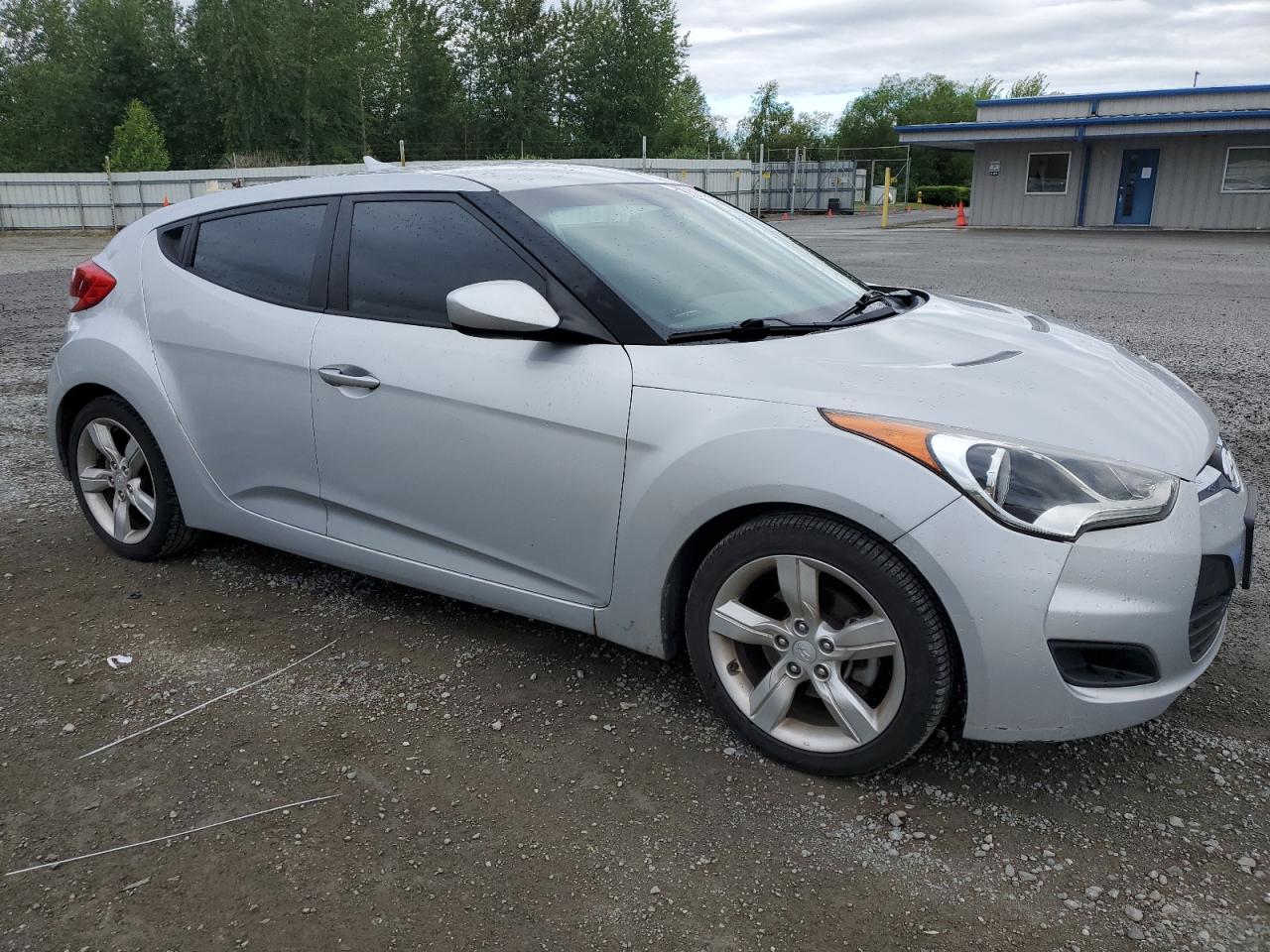 2015 Hyundai Veloster vin: KMHTC6AD4FU236527