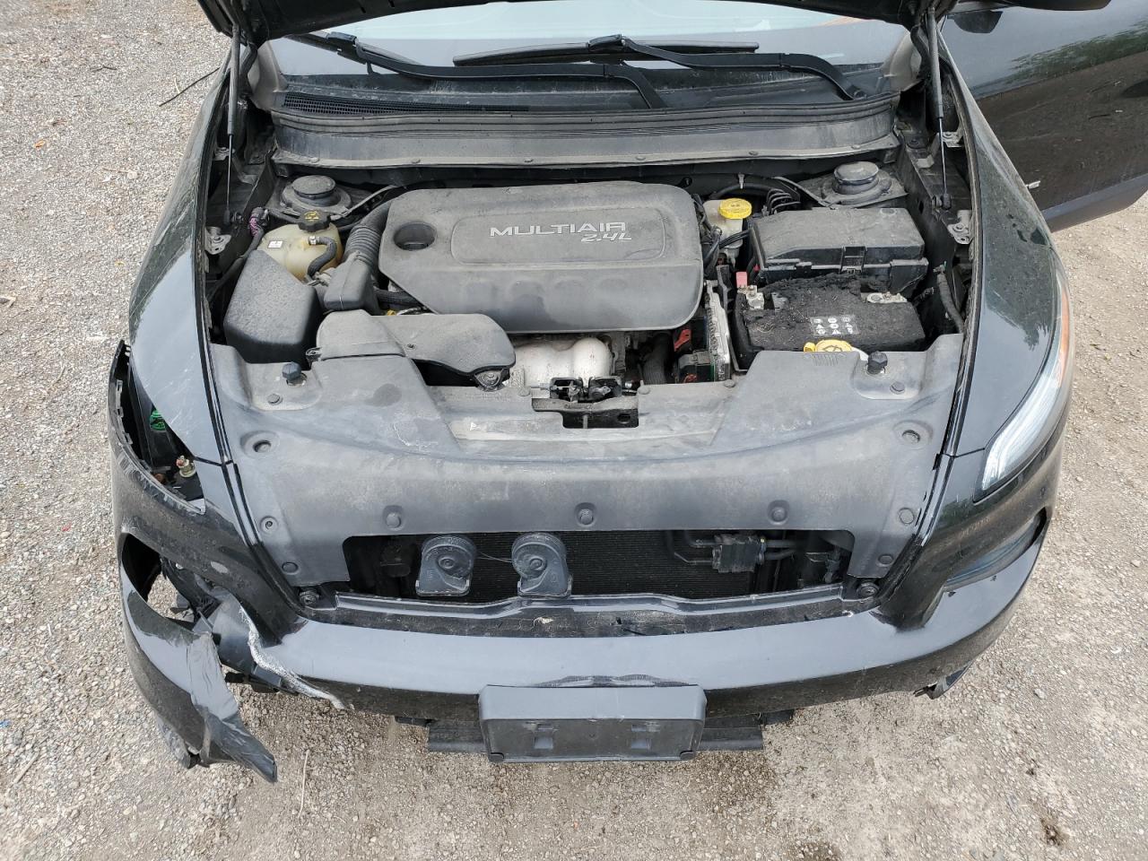 1C4PJLAB0GW302862 2016 Jeep Cherokee Sport