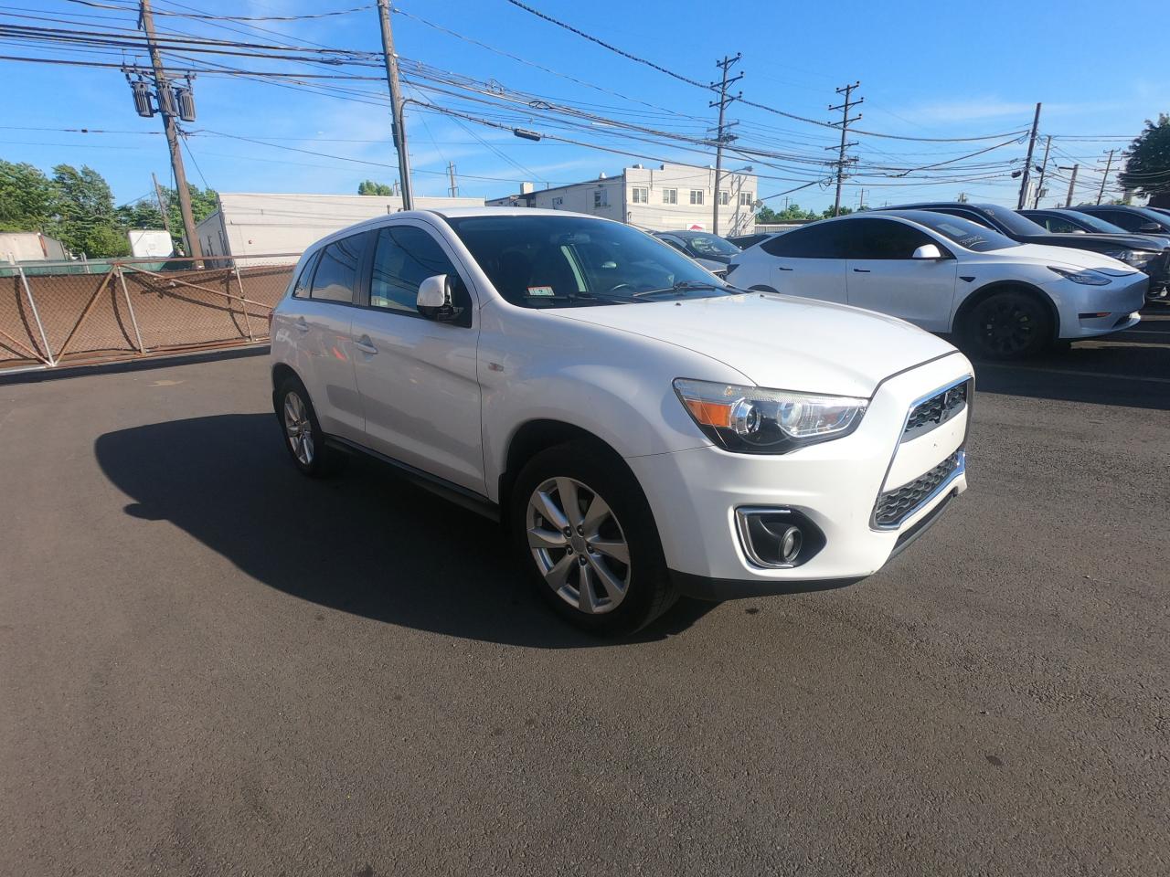 2015 Mitsubishi Outlander Sport Es vin: 4A4AR3AU7FE007450