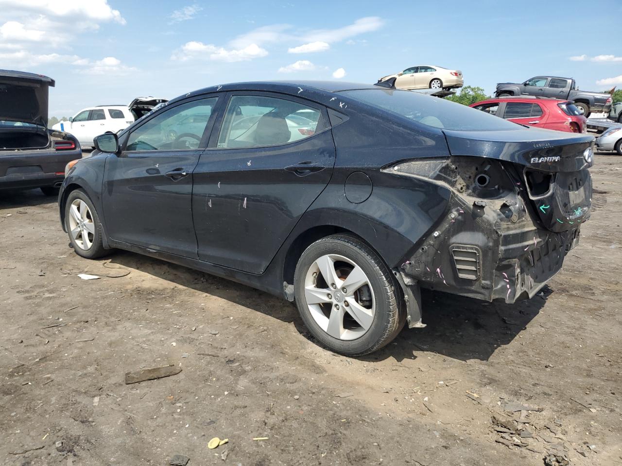 5NPDH4AE9DH255489 2013 Hyundai Elantra Gls