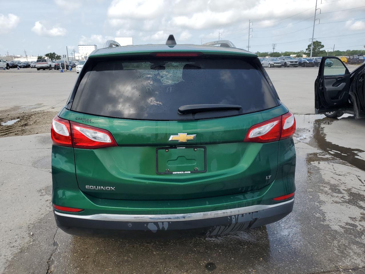 2GNAXJEV3J6300271 2018 Chevrolet Equinox Lt