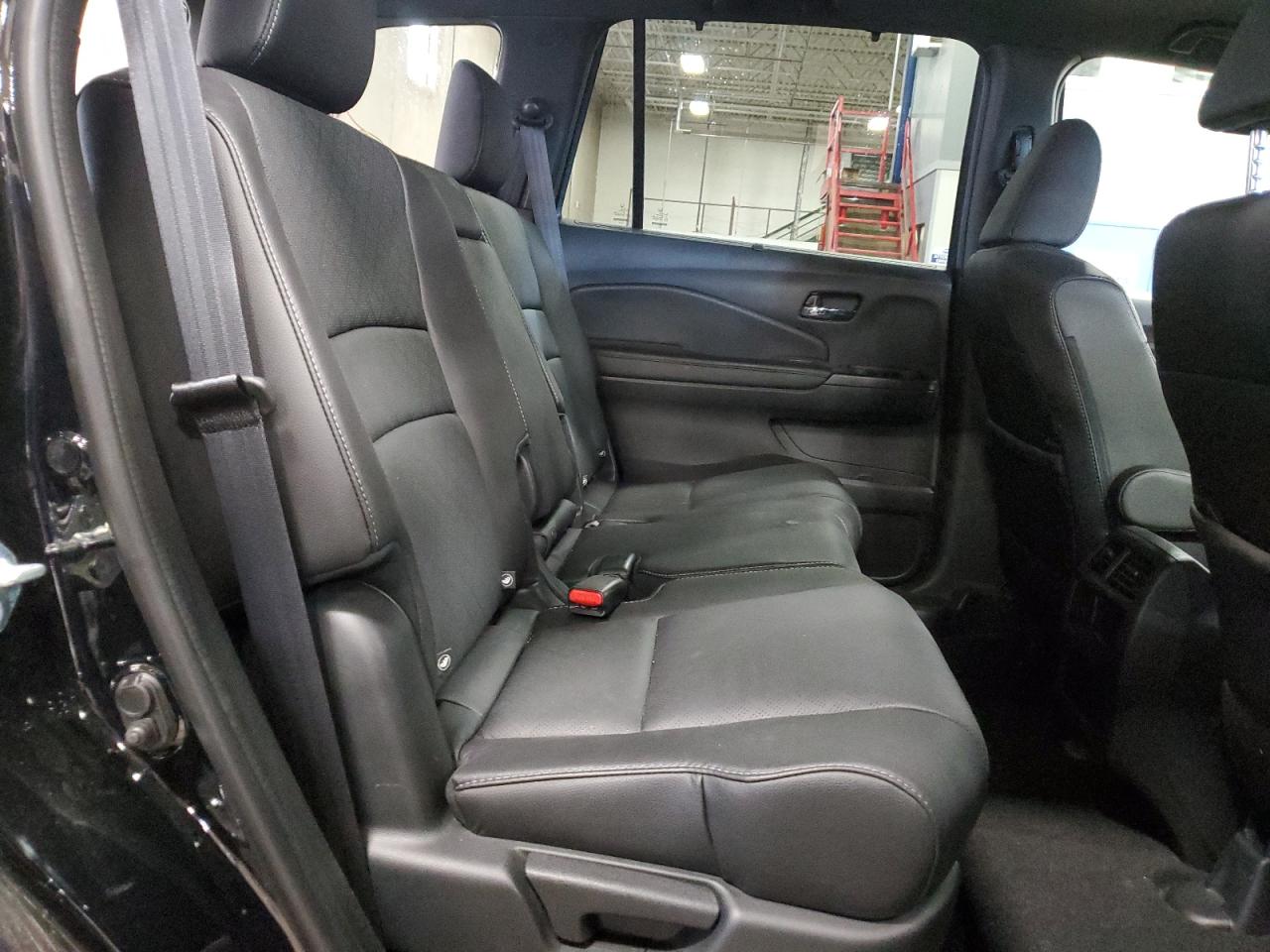 5FNYF8H58MB037157 2021 Honda Passport Exl