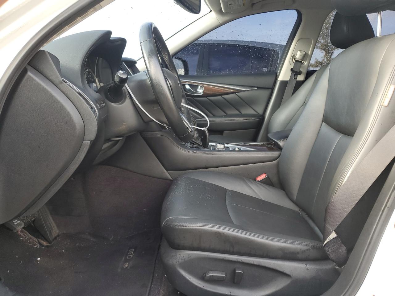 JN1EV7AP1JM352576 2018 Infiniti Q50 Luxe