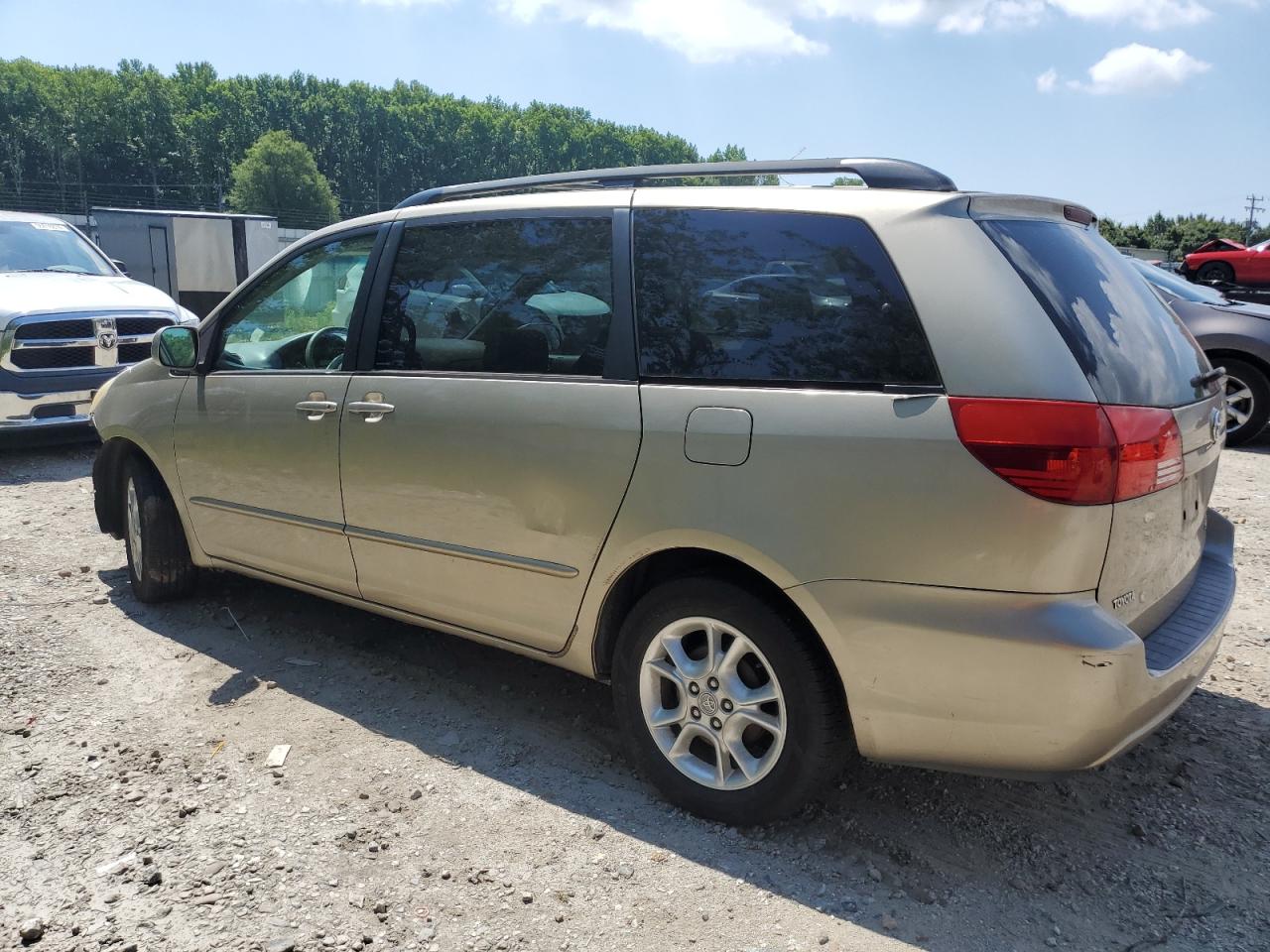 5TDZA22C94S055329 2004 Toyota Sienna Xle