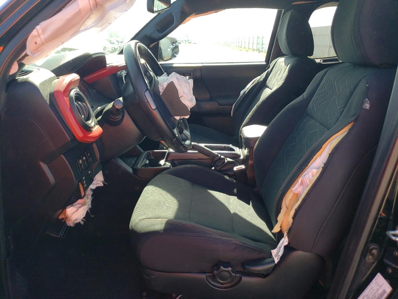 5TFSZ5AN6GX010197 2016 Toyota Tacoma Access Cab