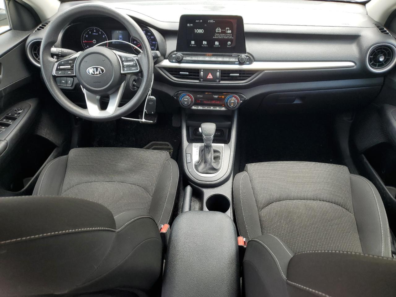 3KPF24AD1KE101703 2019 Kia Forte Fe