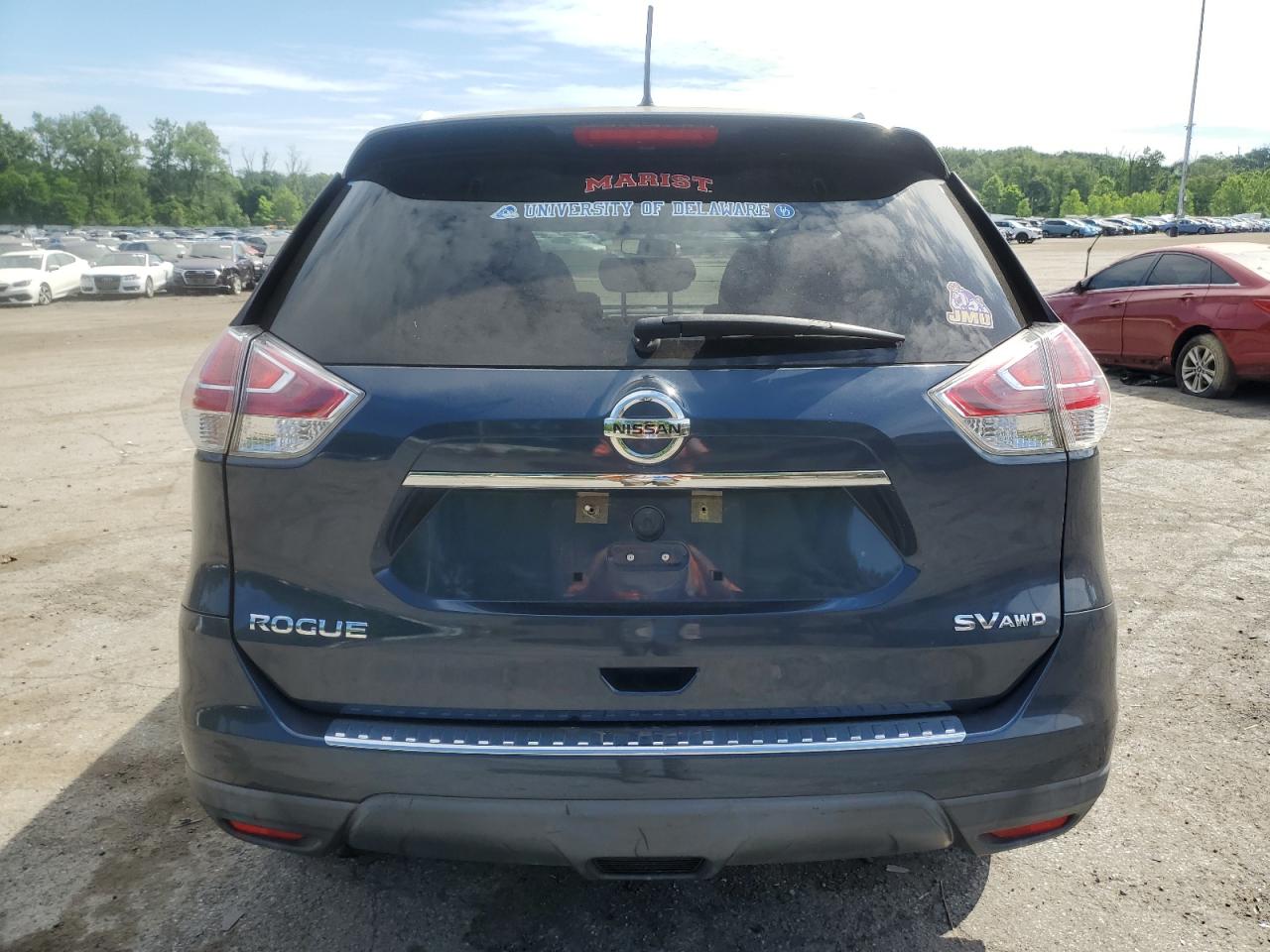 2016 Nissan Rogue S vin: KNMAT2MV6GP642205