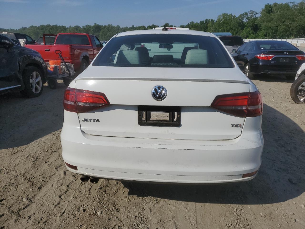3VWD17AJ2GM395916 2016 Volkswagen Jetta Sport