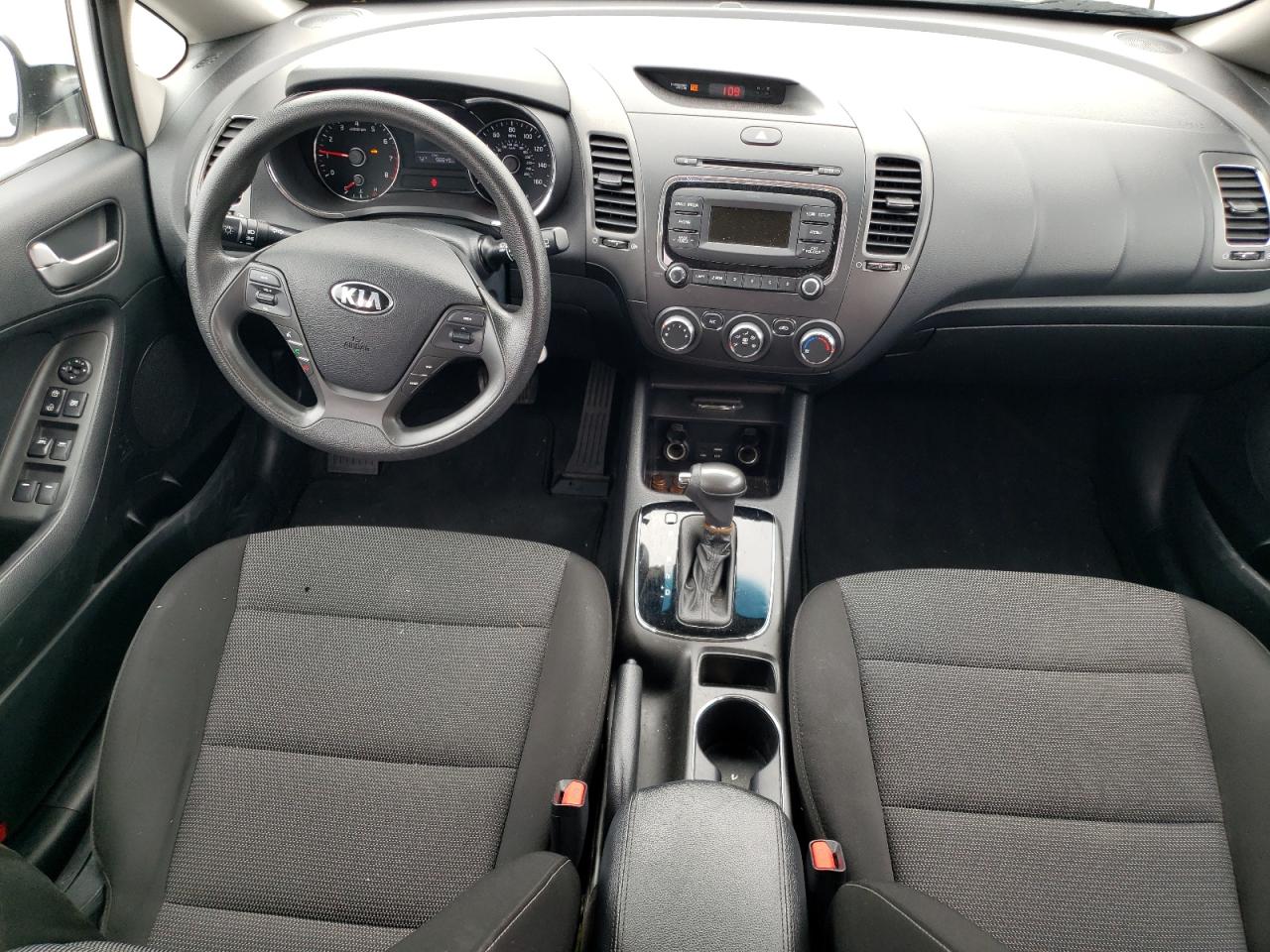 KNAFK5A81J5773180 2018 Kia Forte Lx