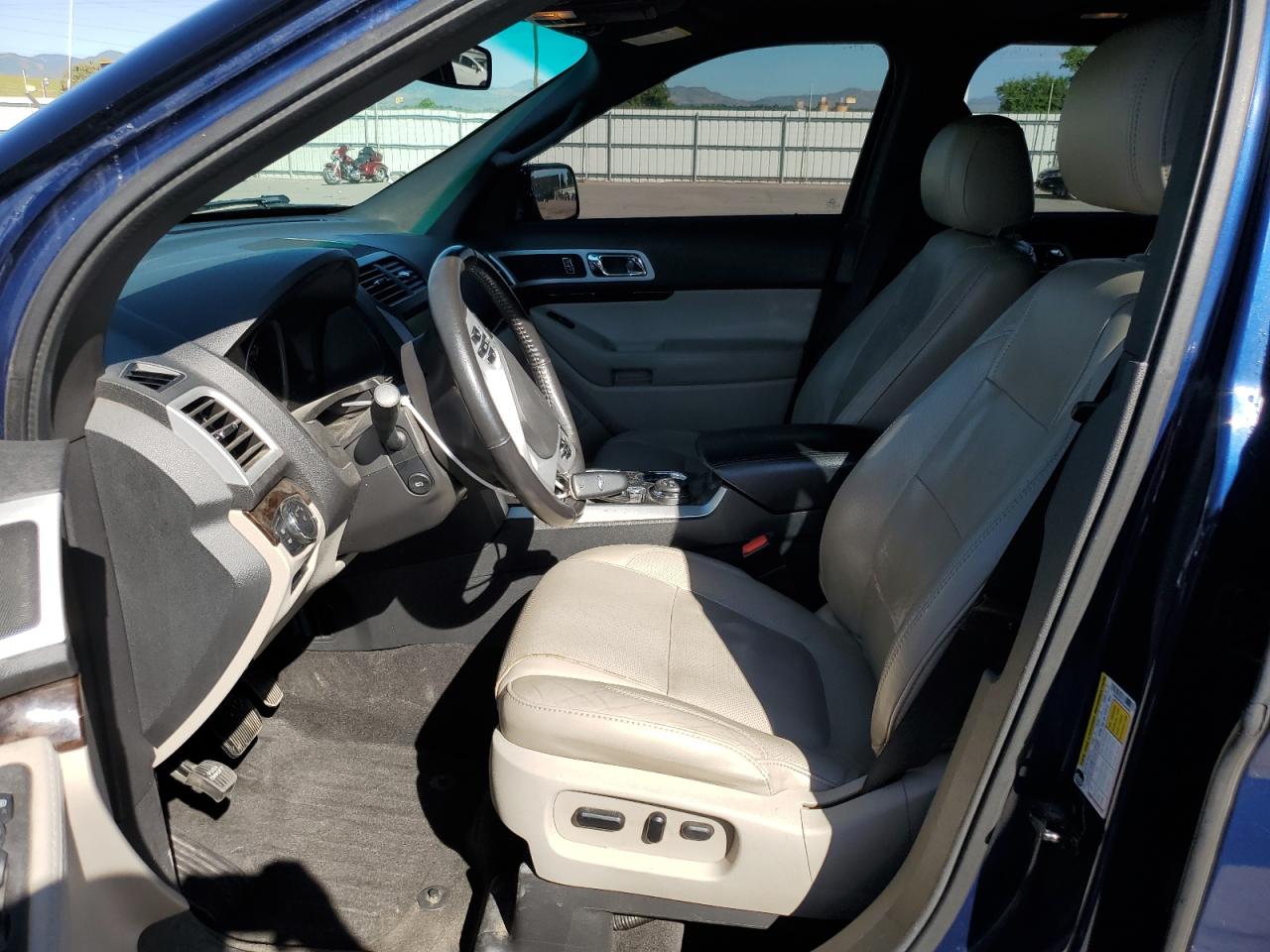 1FMHK8F88CGA60608 2012 Ford Explorer Limited