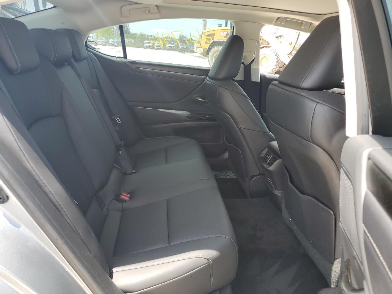 58ADZ1B15NU121324 2022 Lexus Es 350 Base