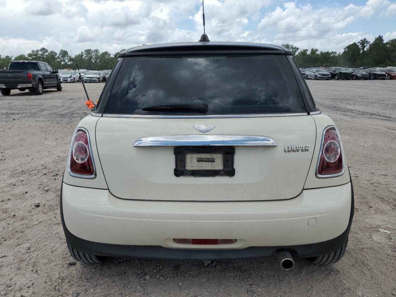 WMWSU3C54CT256082 2012 Mini Cooper