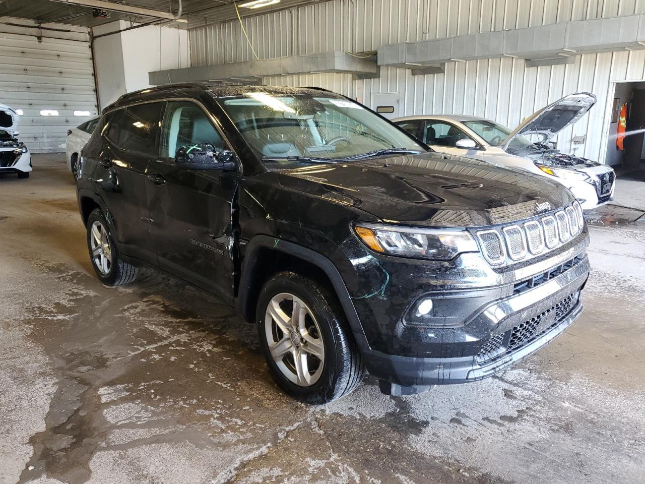 3C4NJDBB5NT233956 2022 Jeep Compass Latitude