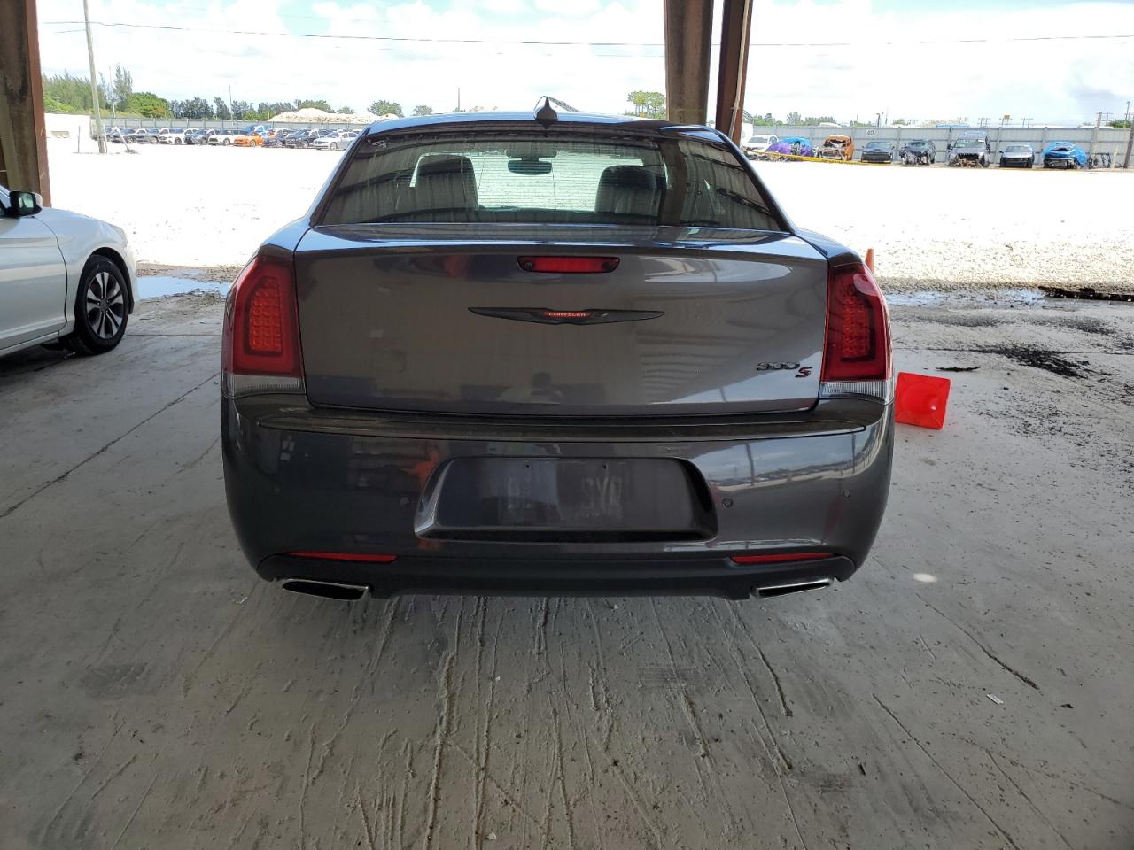 2C3CCABG5PH637187 2023 Chrysler 300 S