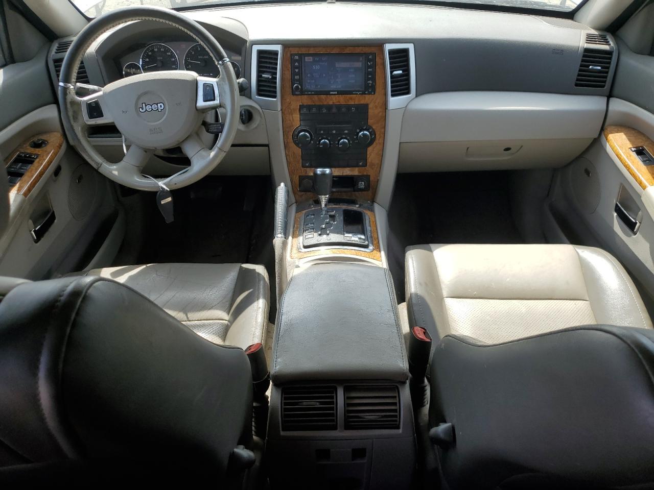 1J8HR58238C199785 2008 Jeep Grand Cherokee Limited