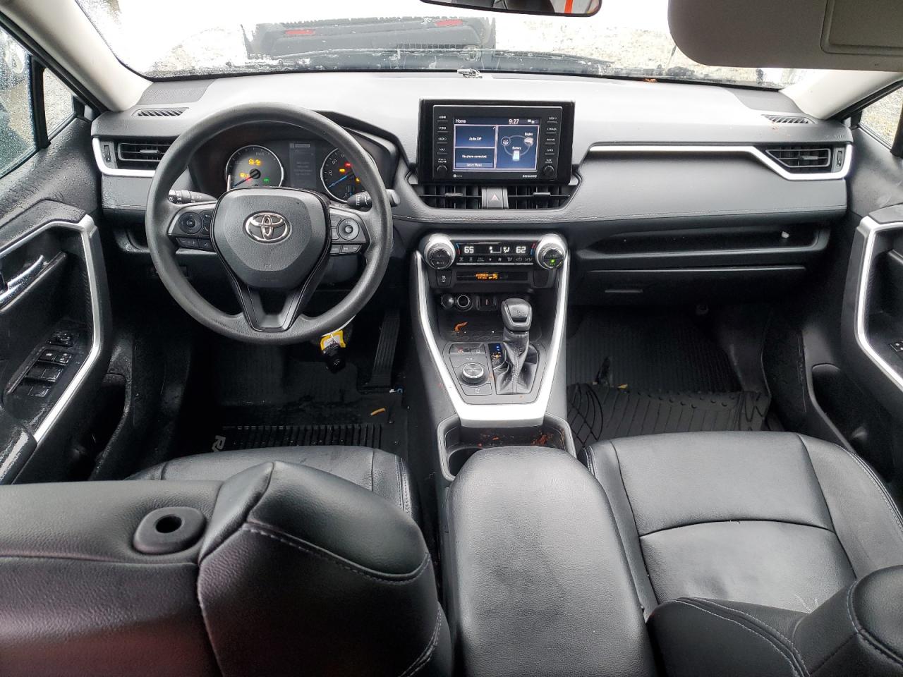 2T3RWRFV9LW080251 2020 Toyota Rav4 Xle