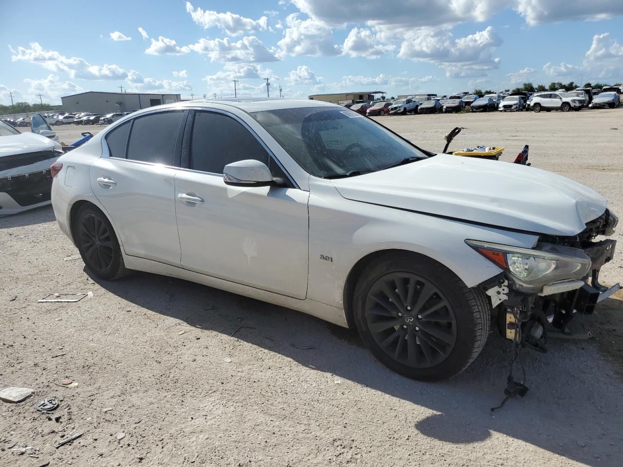 2018 Infiniti Q50 Luxe vin: JN1EV7AP1JM590301