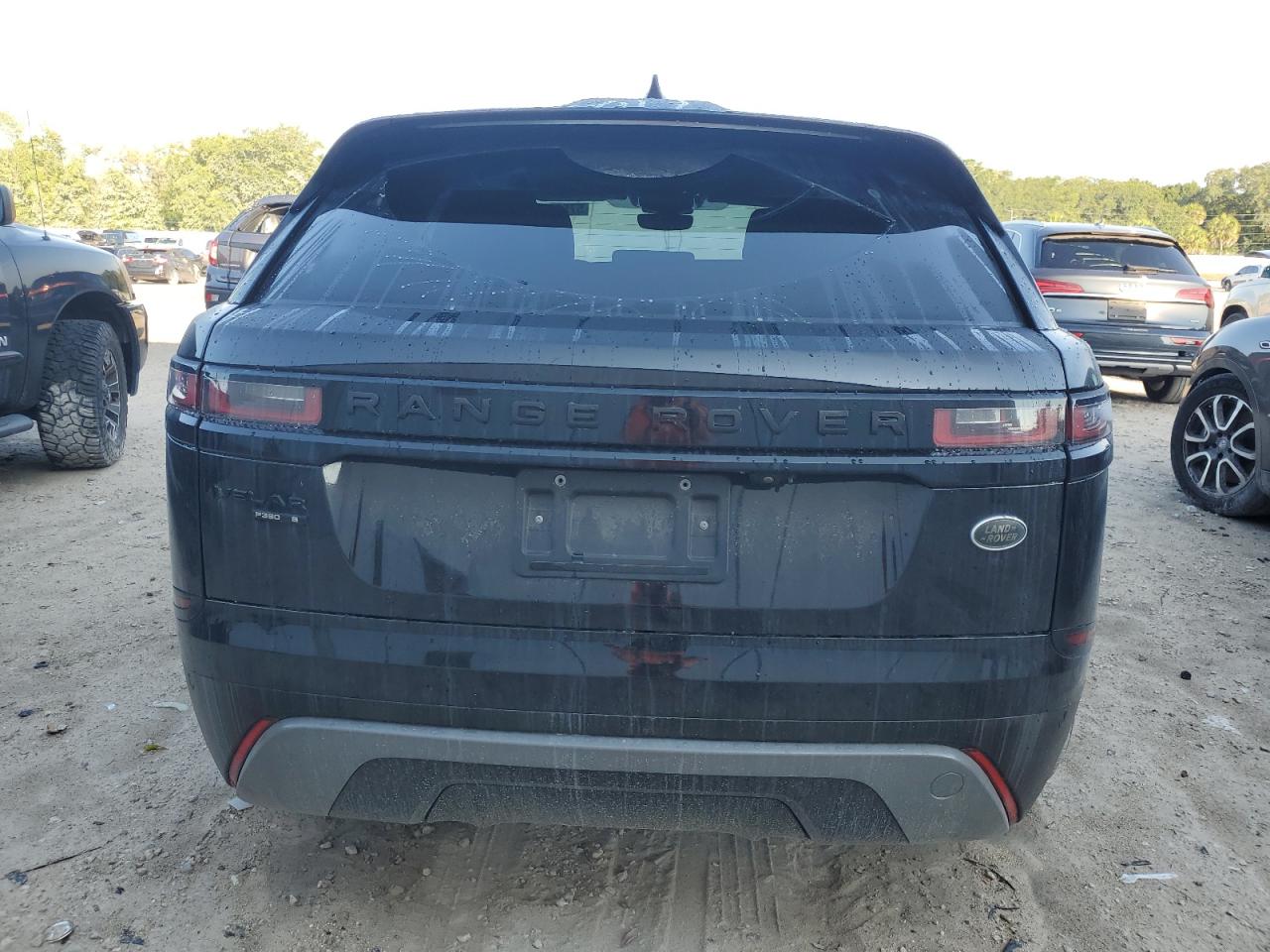 SALYB2RV8JA725289 2018 Land Rover Range Rover Velar S