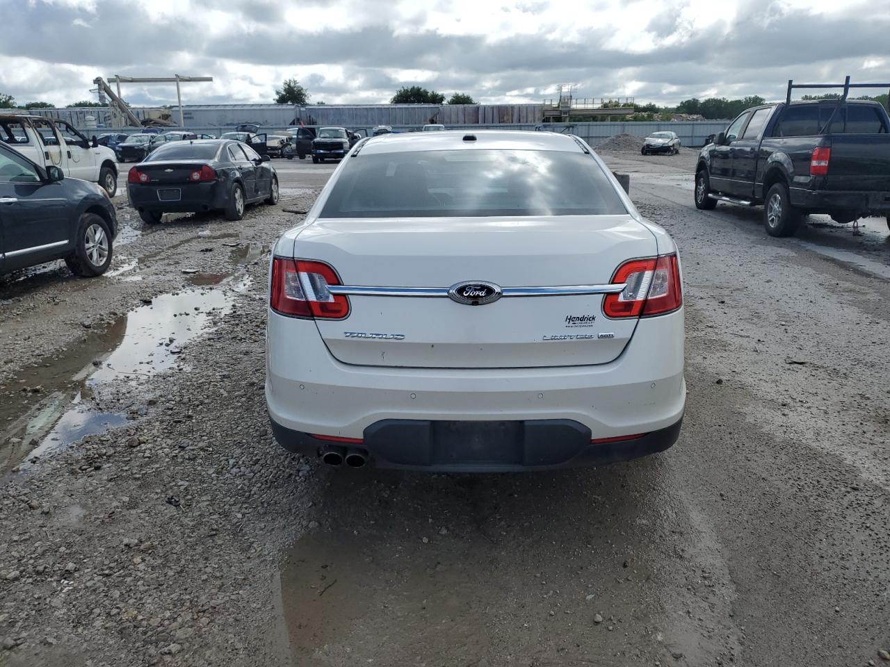 1FAHP2JW7AG168665 2010 Ford Taurus Limited