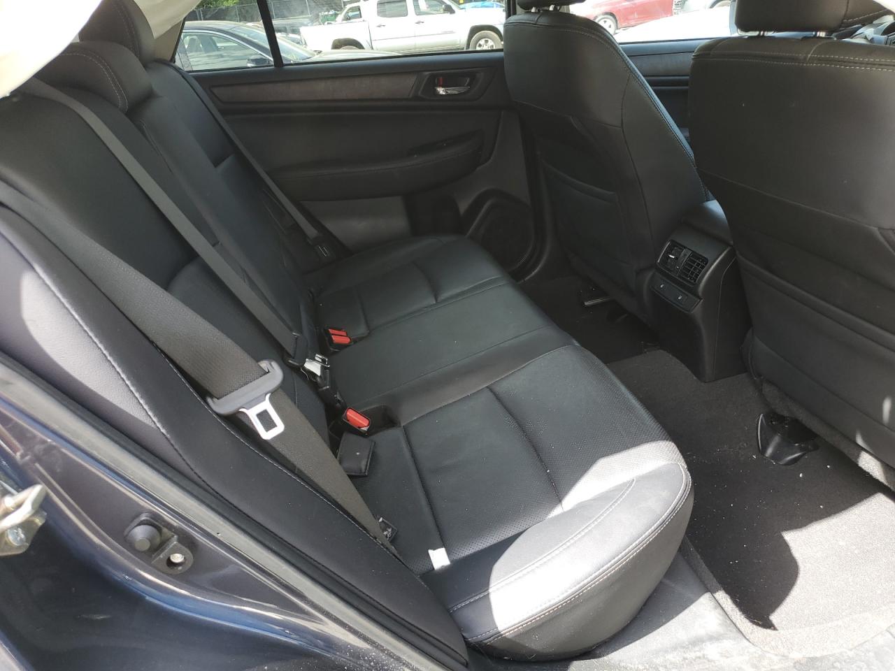 4S4BSAKC3H3413844 2017 Subaru Outback 2.5I Limited