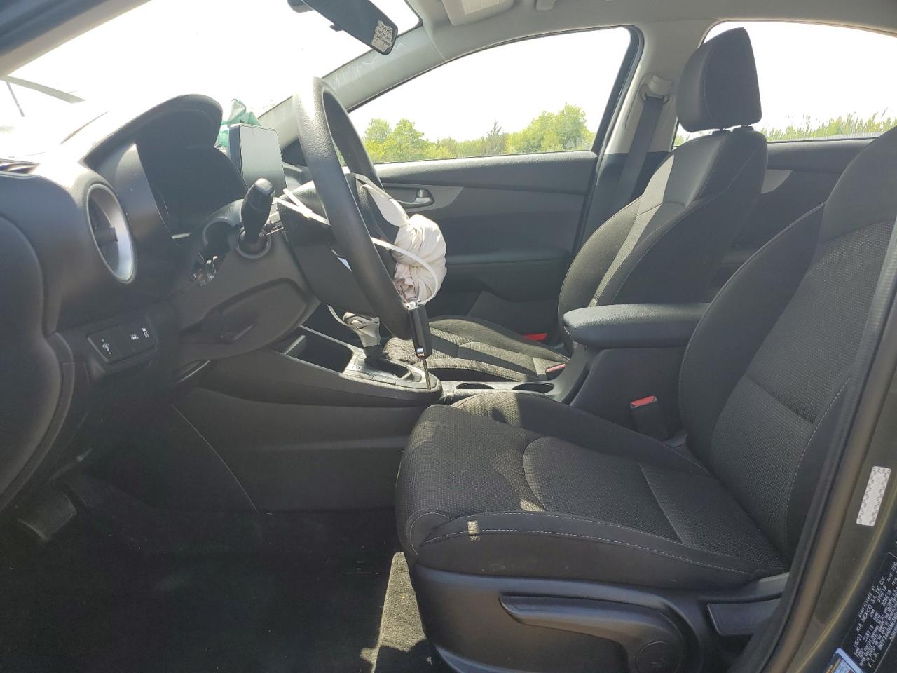 3KPF24AD6ME388099 2021 Kia Forte Fe