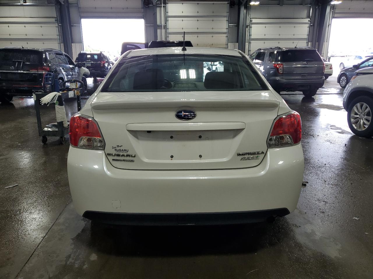 JF1GJAB6XGH017960 2016 Subaru Impreza Premium