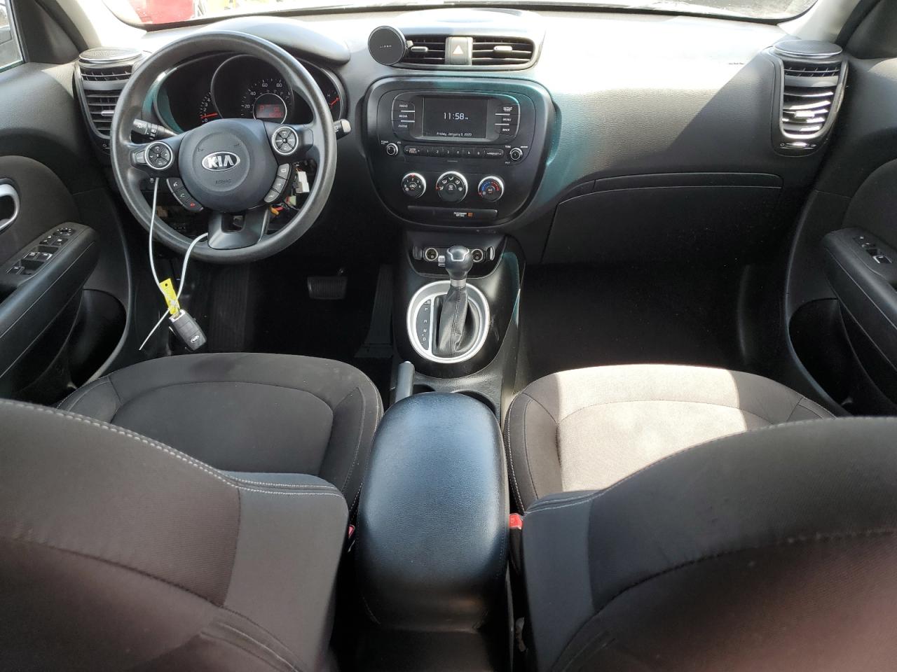 KNDJN2A29H7411577 2017 Kia Soul