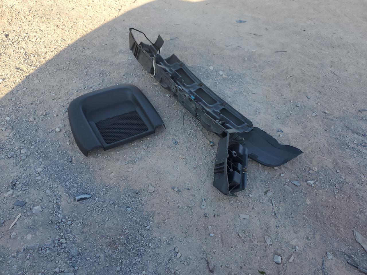 1G1ZC5E09AF324365 2010 Chevrolet Malibu 1Lt